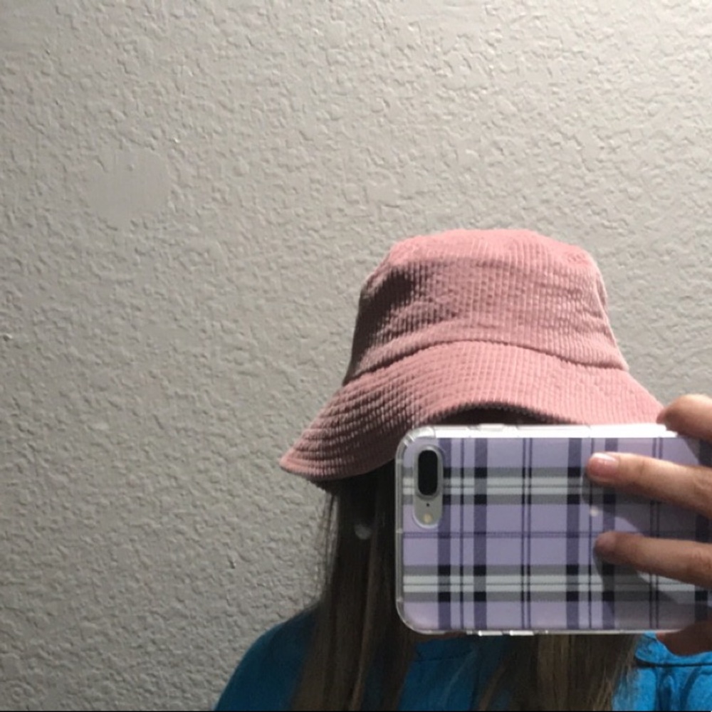 Tilly’s bucket hat